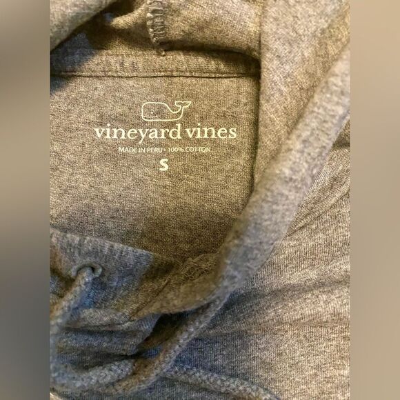 Vineyard Vine Sweatshirt Small - Picture 2 of 5